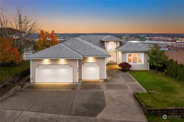 Experience breathtaking views from every angle! This custom 4,000+ sq.ft. home showcases Commencement Bay, Port of Tacoma, Mt. Rainier, and the Olympic Mountains!