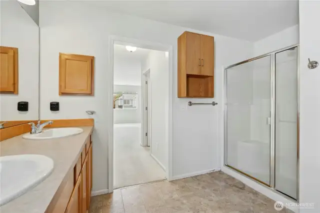 5 Piece Ensuite Primary Bath