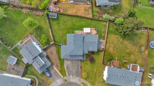 10,438 sf lot