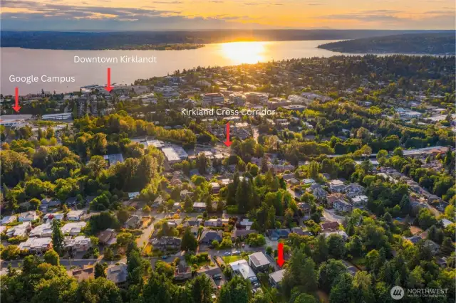 Just minutes from downtown Kirkland, waterfront parks, and tech campuses including Google. Located in a top-rated school district, this extraordinary property offers luxury living in one of Kirkland’s most desirable communities.