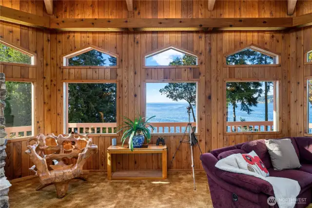 Living room views of Discovery Bay
