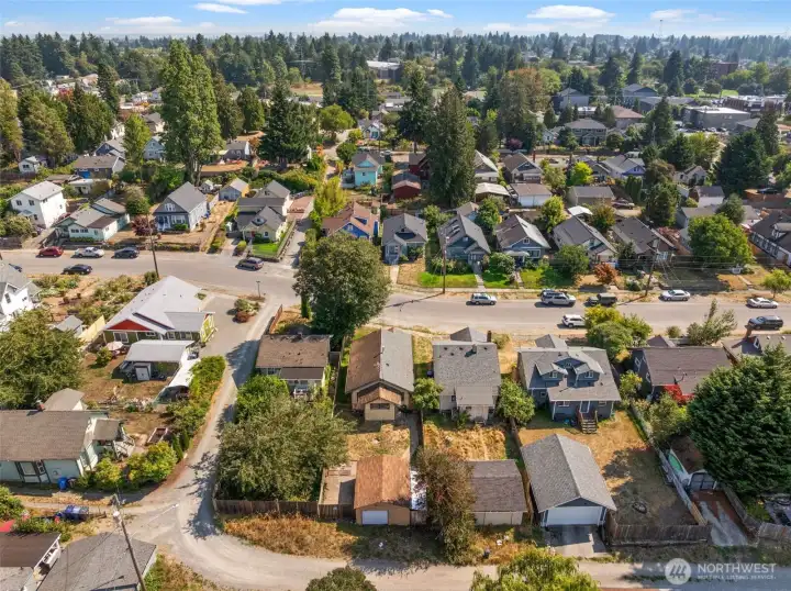 Neighborhood  1404 S Adams Street  Tacoma, WA 98405