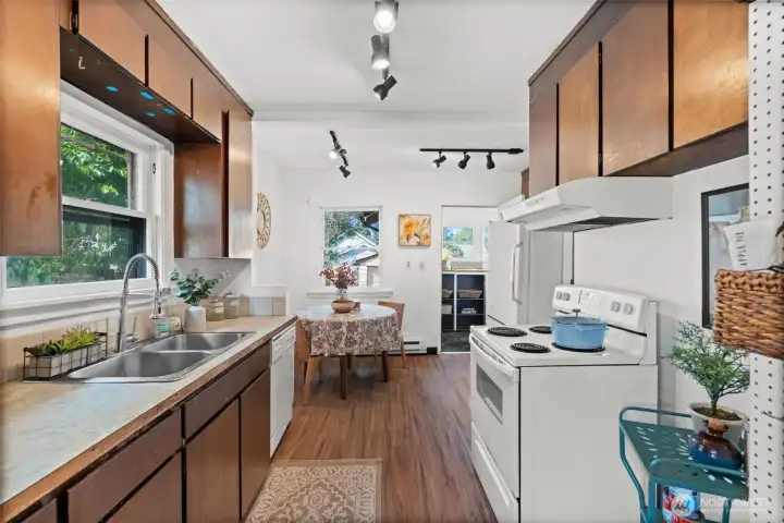 Kitchen  1404 S Adams Street  Tacoma, WA 98405