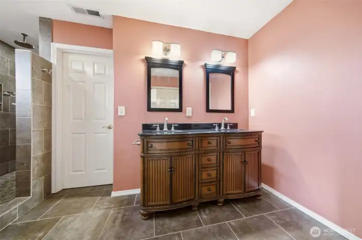 Primary bathroom / double sinks