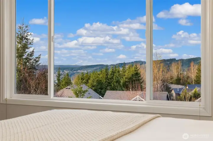 Gorgeous panoramic views lying in bed