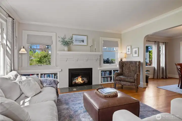 This picture just stops me with the symmetry & balance in the design.  Fireplace insert installed in 2022.