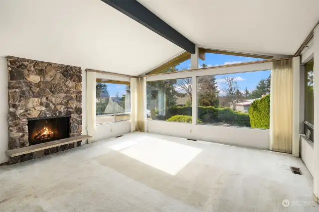 Vaulted ceiling in Living Room