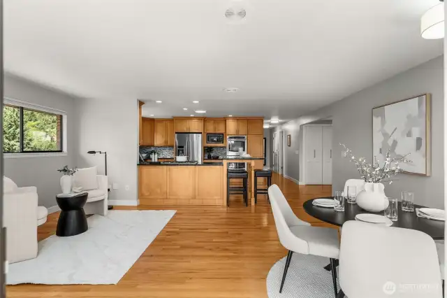 Family room with breakfast nook