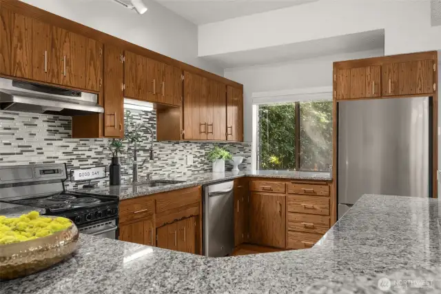 2nd Kitchen with dishwasher