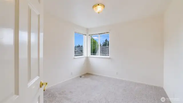 Upstairs guest bedroom #2