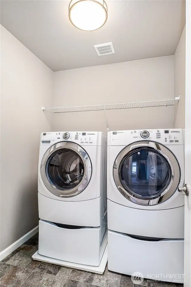 Laundry on 2nd floor