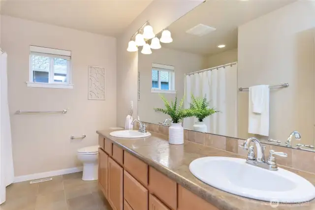 Second full upstairs bathroom