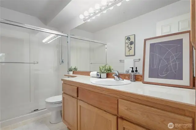 Primary bath