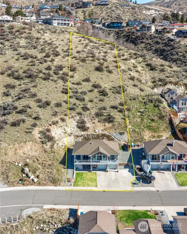 Look at this parcel size and more amazing views up top!
