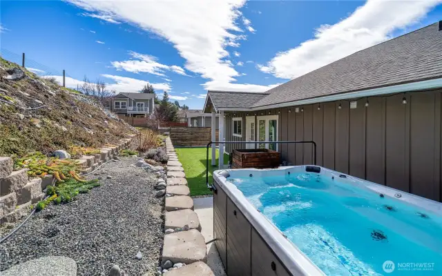 This is a Cal Spas Swim Pro X F-1325X (93”x151”x51”) 11 Person Swim Spa with Hydro Massage and (2) Hydro Pro Swim Jets.