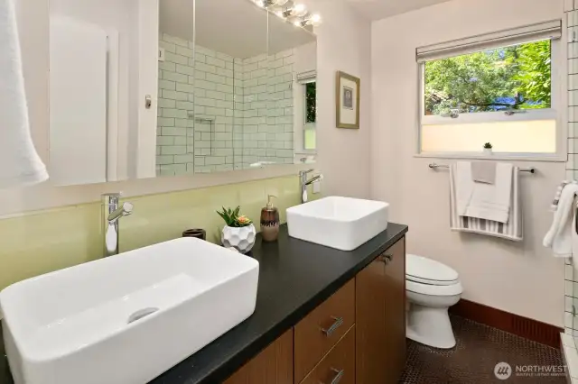 Main bathroom