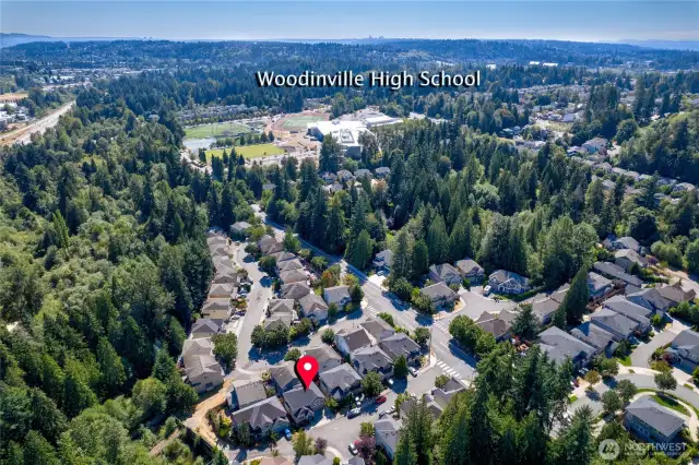 Easy 8 Min Walk to Woodinville High School, Tennis Courts & Skate Park