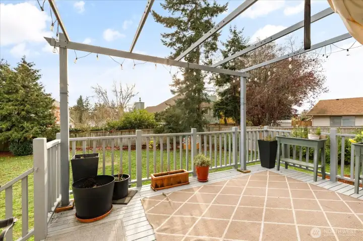 deck with ability to cover