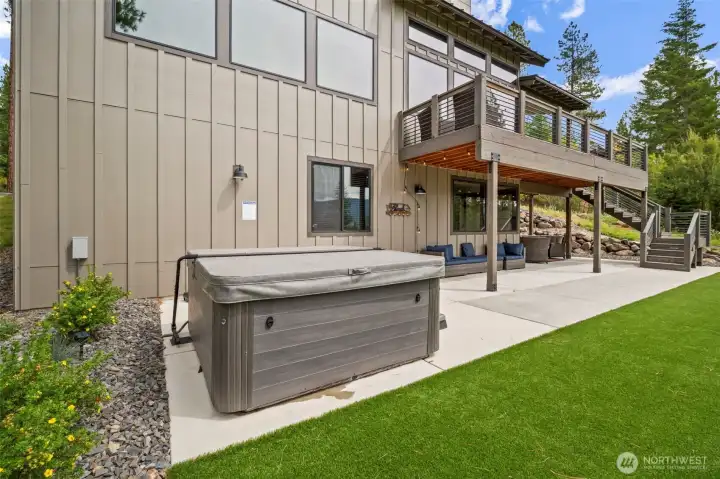 Hot tub is perfect for those chilly Cle Elum nights or long winter days.  And then in the summer, how about lawn darts, bocce ball or cart wheels on the lawn?