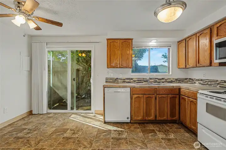Unit B - Kitchen