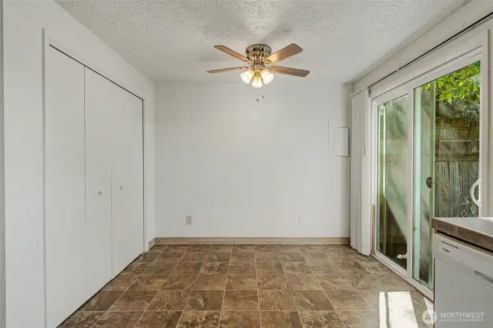 Unit B - Dining Area & W/D