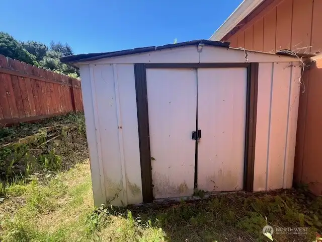 Shed