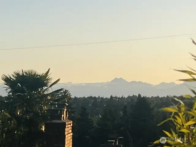 Picture at dusk Picture at dusk