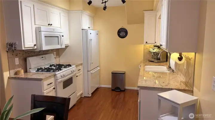 Remodeled Kitchen with granite countertops
