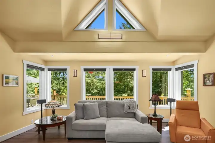 Family Room~ Family Room~