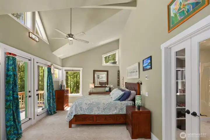 Primary Suite on the Main level~ Primary Suite on the Main level~