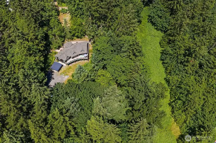Surrounded by nature - welcome home! Surrounded by nature - welcome home!