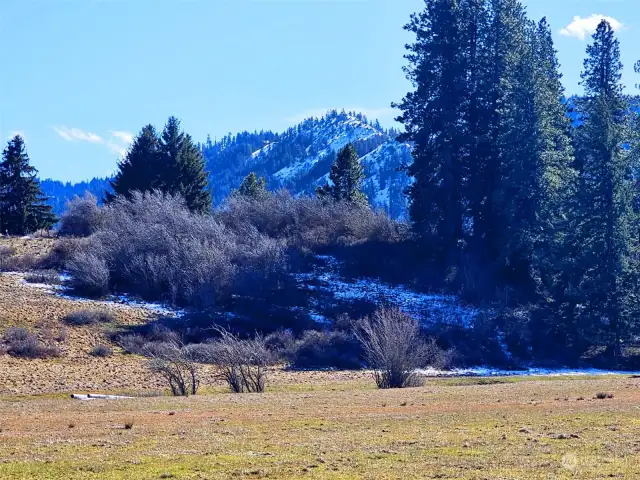 Surrounding mountain views from almost every angle