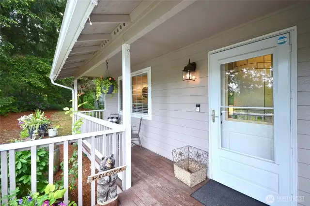 Covered front porch with GOVEE lights attached, have fun with the different seasons or your favorite team colors.