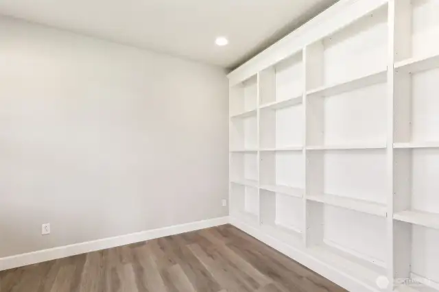 Photos not of actual home