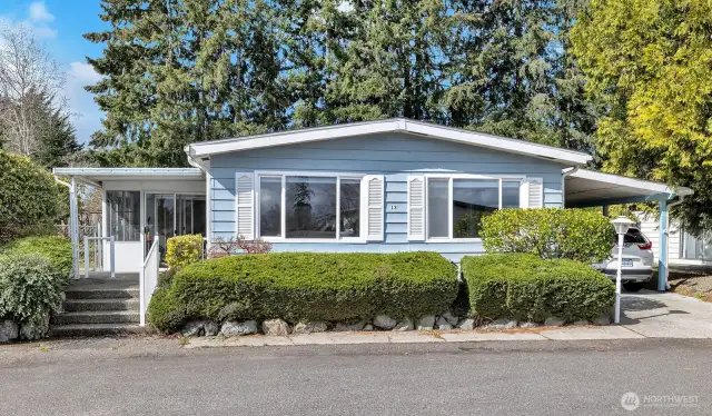 Remodeled, spacious (2,048 sq ft) home