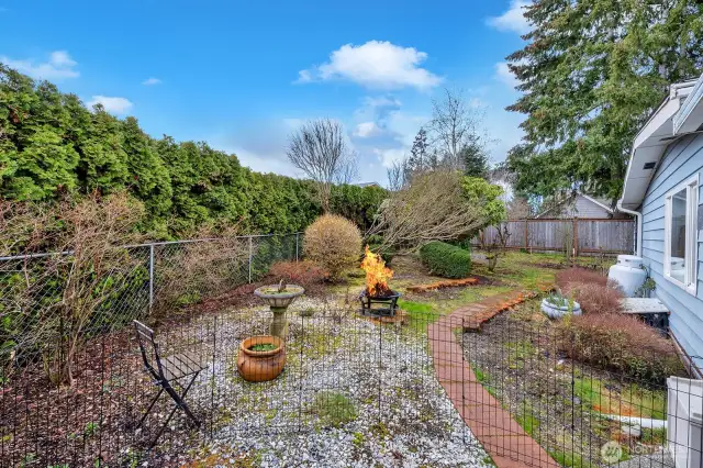 Side yard is largest in the community