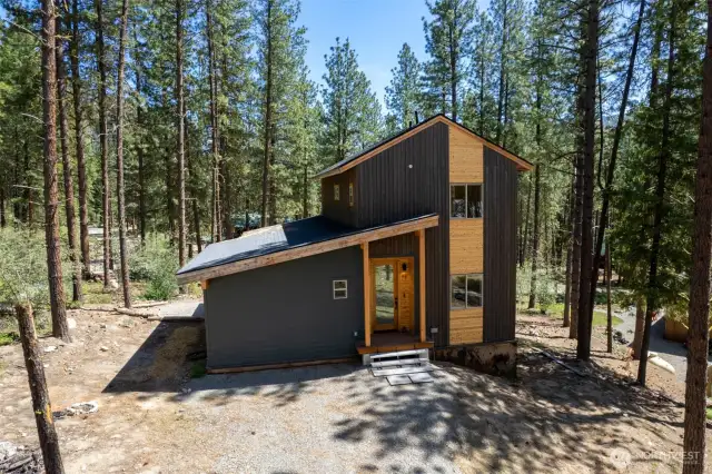 Welcome to your 1714sf Edelweiss home. 3 bed, 2.5 bathrooms- move in ready.