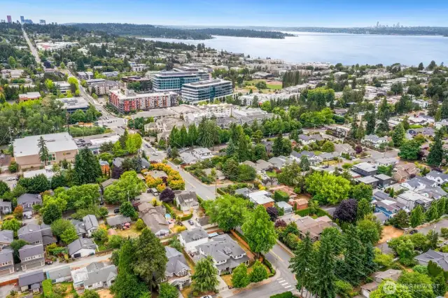 Note the proximity to everything Kirkland. Such a fabulous location and super walkable. Thanks for stopping by!