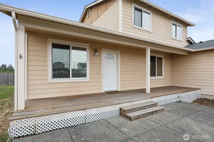 Front porch , and entry.
