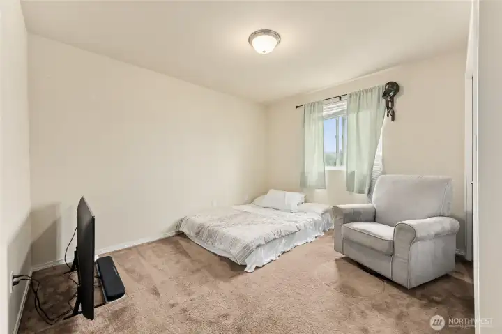 Upstairs bedroom 1
