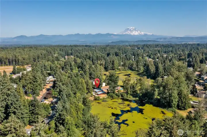 Nestled on a private & secluded cul-de-sac & backs to 75ft of waterfront.