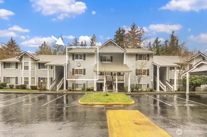 Location of the condo, short walk up to the unit, which is two levels. No noisy neighbors above you!