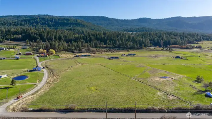 Live in Scenic Cle Elum!