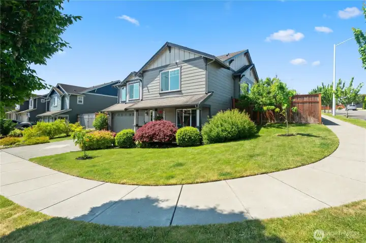 Fabulous corner lot!