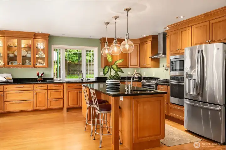 Chef's gourmet, 360 SQ FT of updated kitchen space! Perfect for the entertainer! Chef's gourmet, 360 SQ FT of updated kitchen space! Perfect for the entertainer!