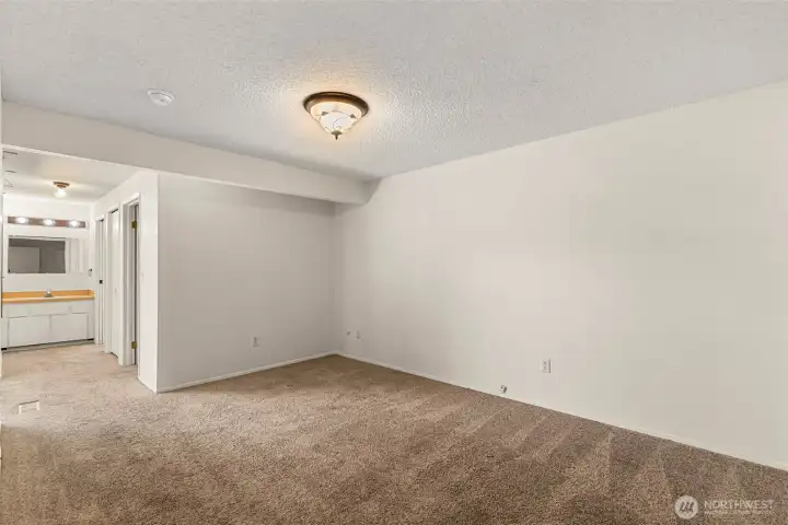 Primary bedroom to walk in closet and 3/4 bath Primary bedroom to walk in closet and 3/4 bath