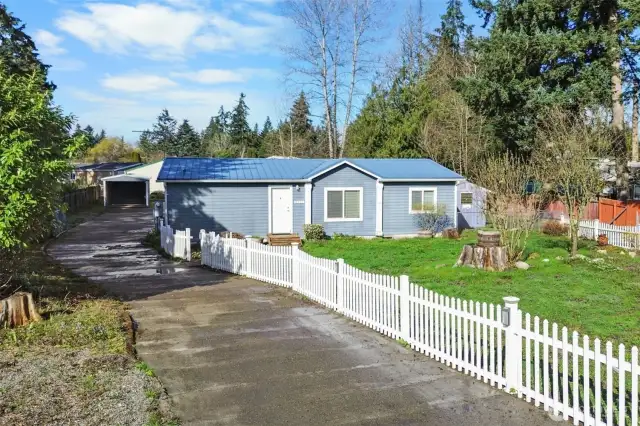 Move-in-Ready Home on Large 1/3+ Acre Lot