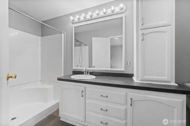 Private 3/4 Bath in Primary Suite