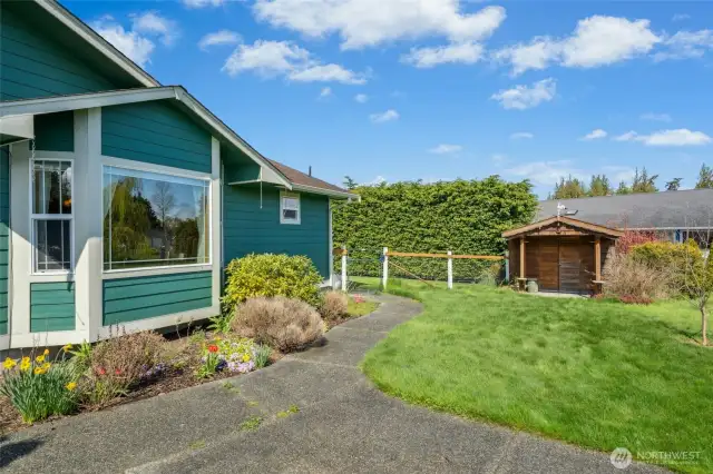 side and 3rd outbuilding
