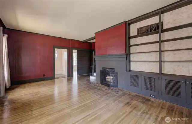 6 foot original pocket door separating dining room